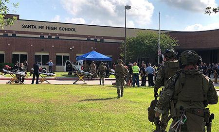 “Múltiples víctimas” por un tiroteo en un instituto de Texas